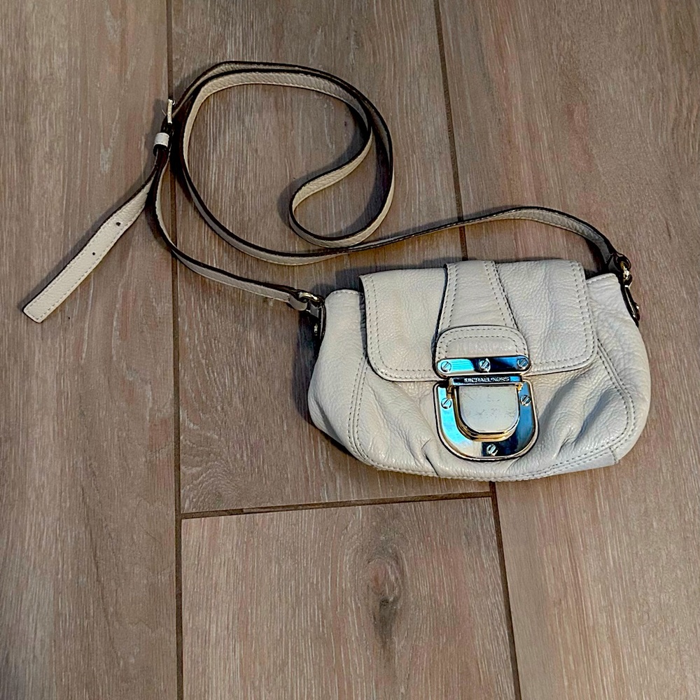 Michael Kors Cream/Beige Crossbody
